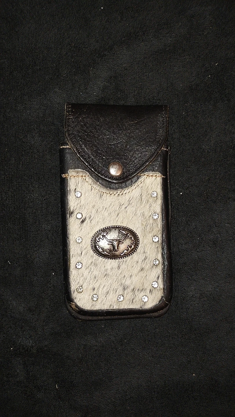 Western Style Phone Pouch
