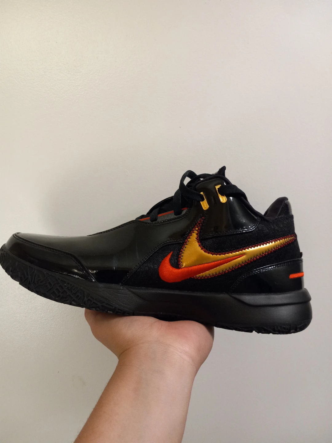 Lebrons nxxt gen - photo 2