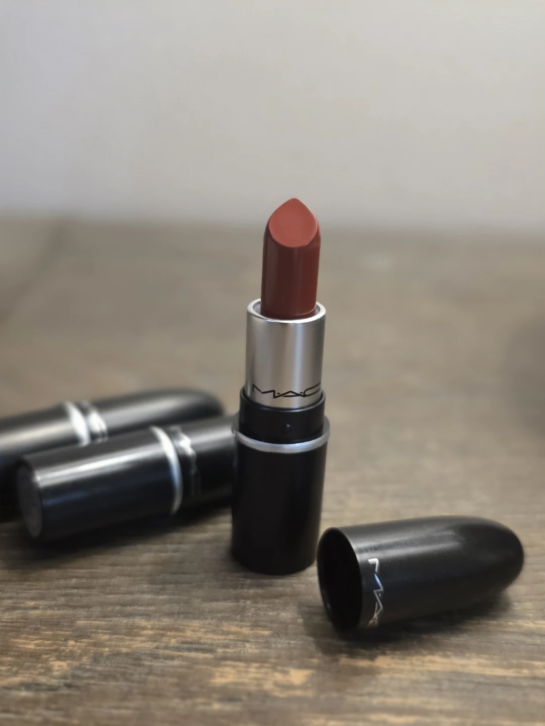 MAC Lipstick - Chili - photo 3