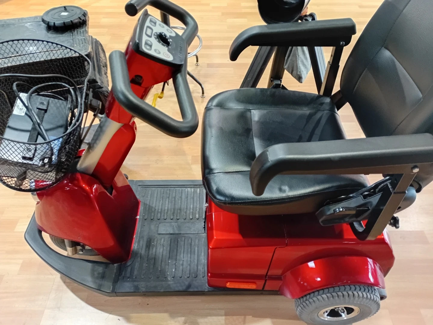 Red Electric Mobility Scooter - photo 2