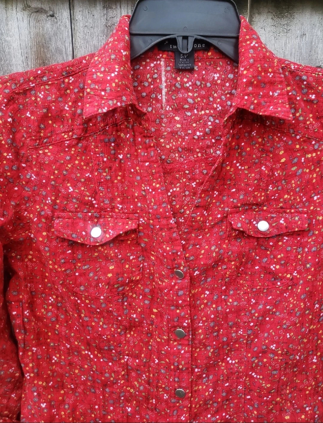 Red Floral Print Button-Up Shirt - photo 2