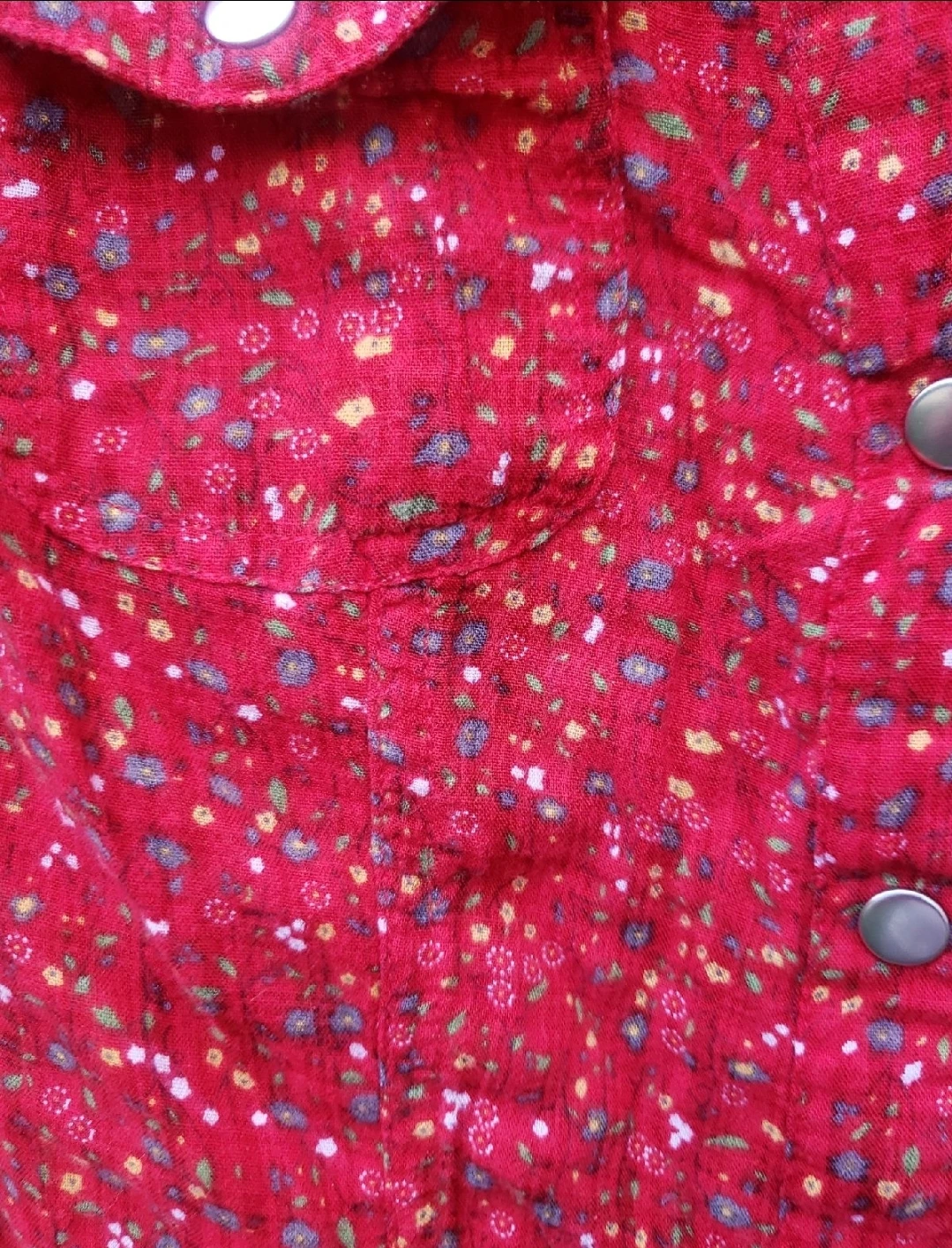 Red Floral Print Button-Up Shirt - photo 4