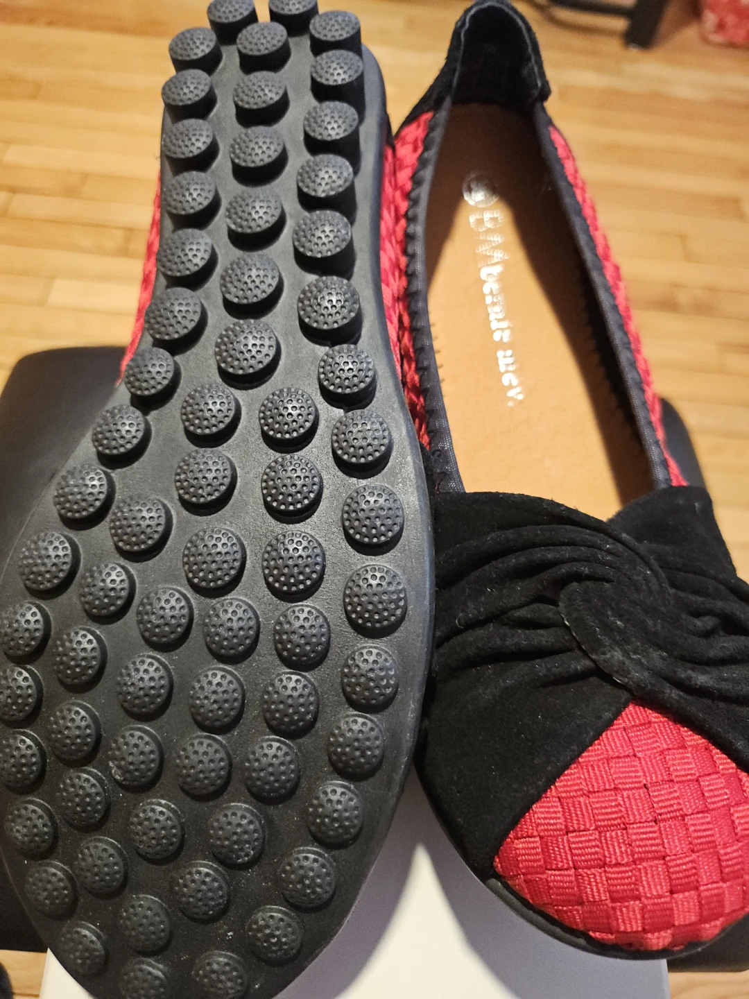 Bernie Mev Women's Red Black Woven Ballet Flats - photo 4