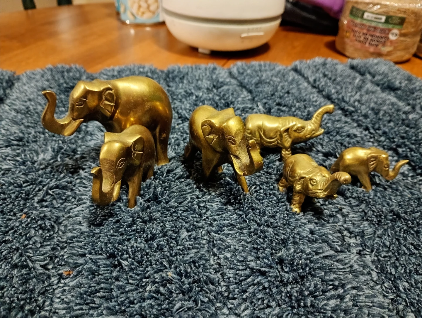 Set of 6 Brass Elephant Figurines - photo 2