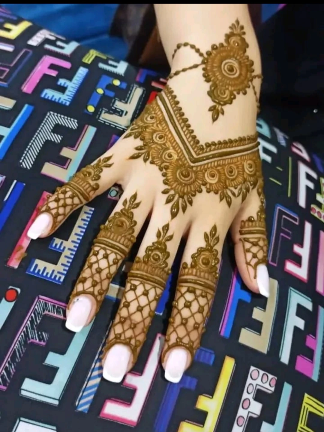 Henna Designs for Hands and Feet - photo 5
