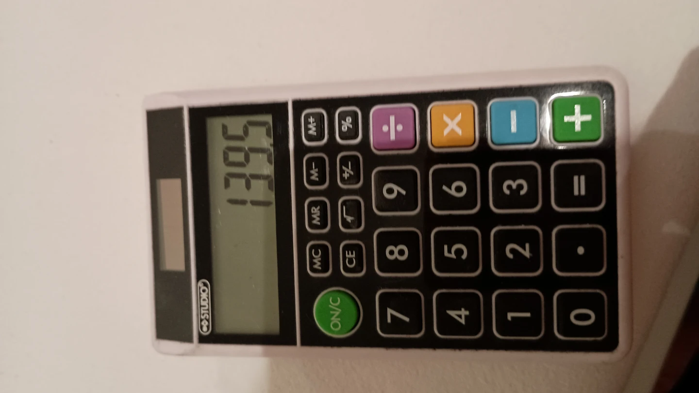 STUDIO Calculator - photo 3