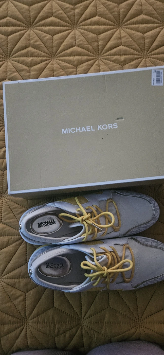 Michael Kors Women's Sneakers - Size 10M - photo 4