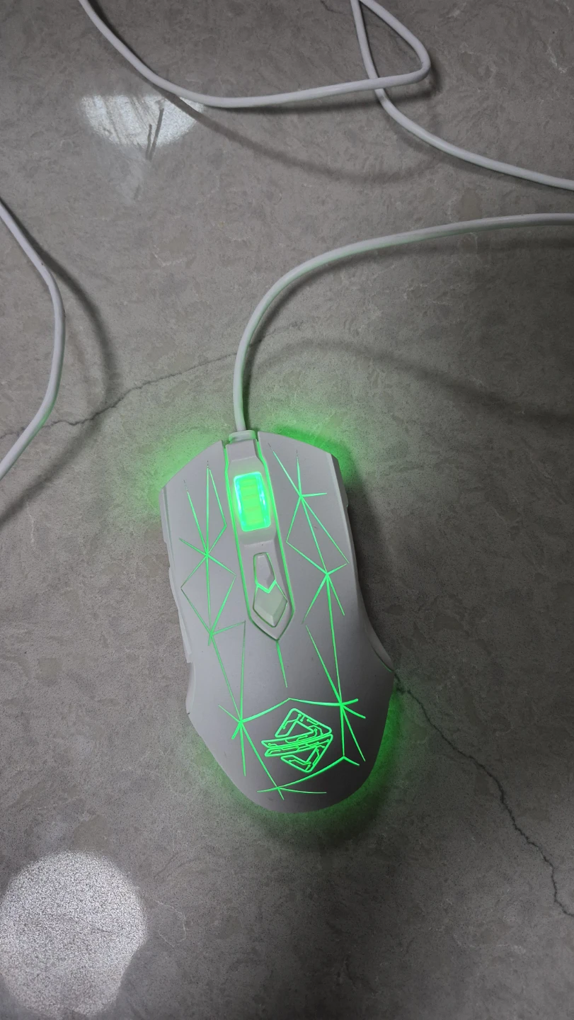 White Wired RGB Gaming Mouse 🔥