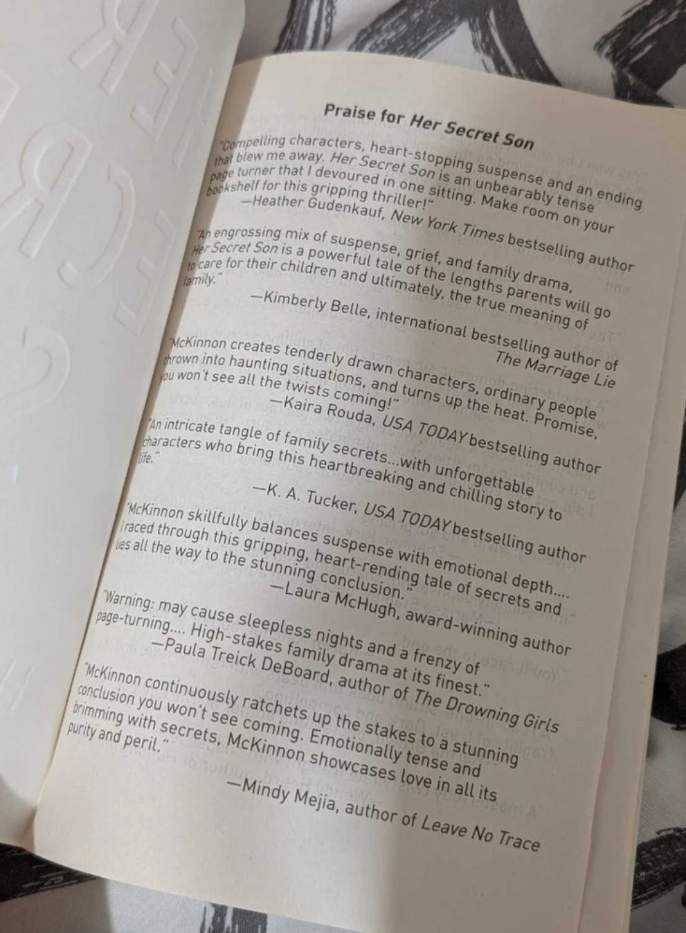 Novel - Her Secret Son - photo 4