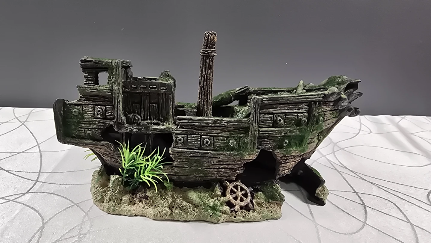 Shipwreck Aquarium Decoration - photo 2