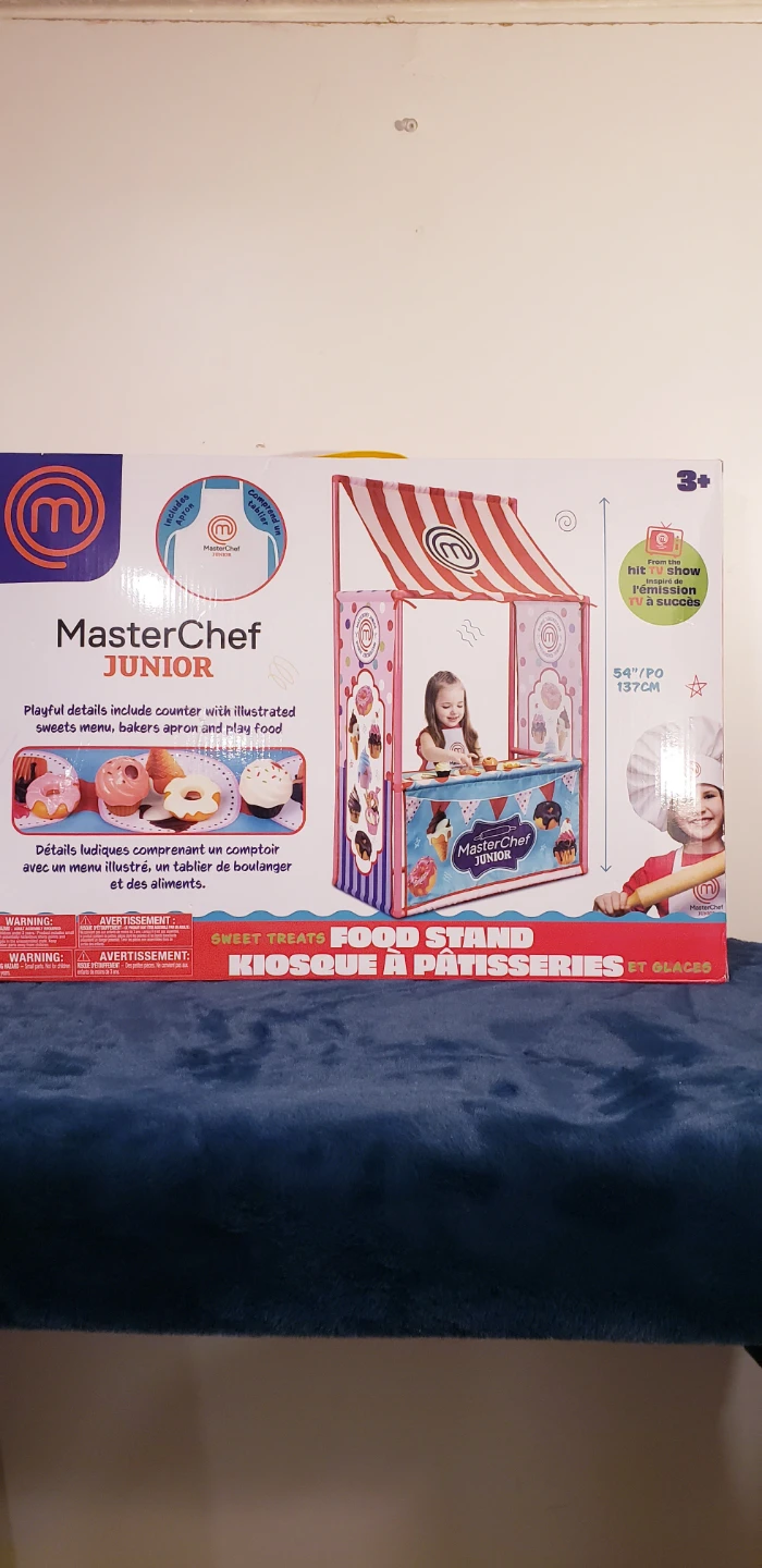 MasterChef Junior Sweet Treats Food Stand Play Kitchen Playset