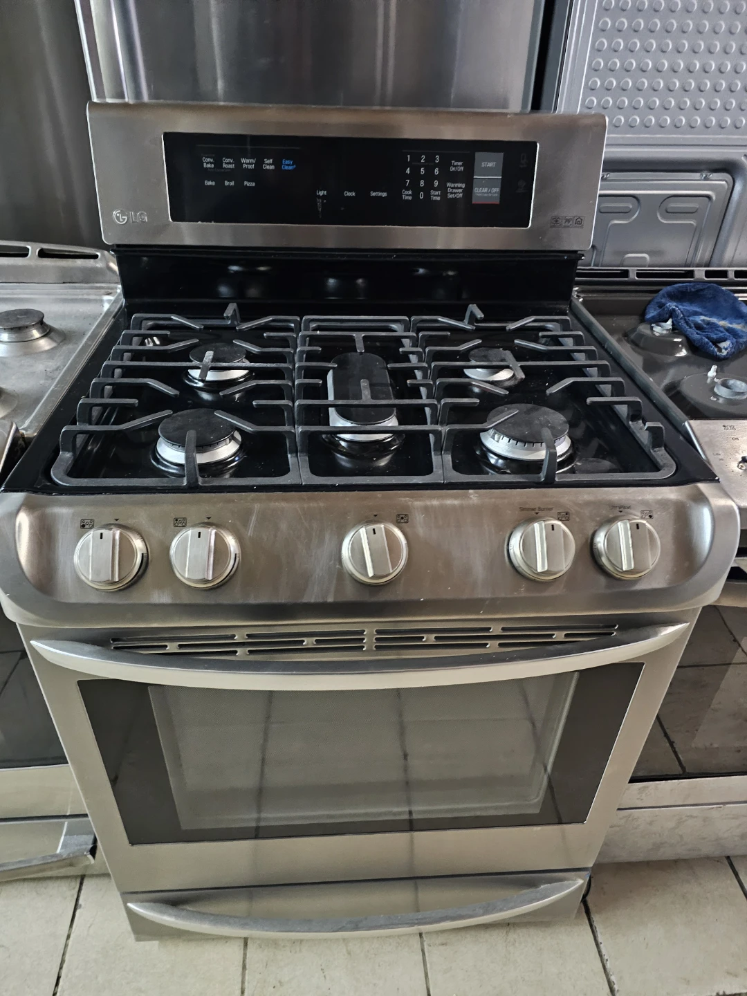 LG 30in Stainless steel gas stove