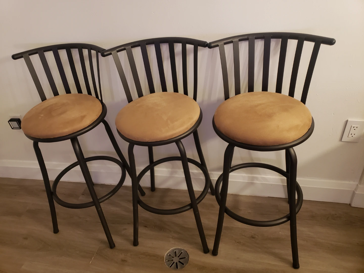 Set of 3 Swivel Bar Stools with Backs - photo 2