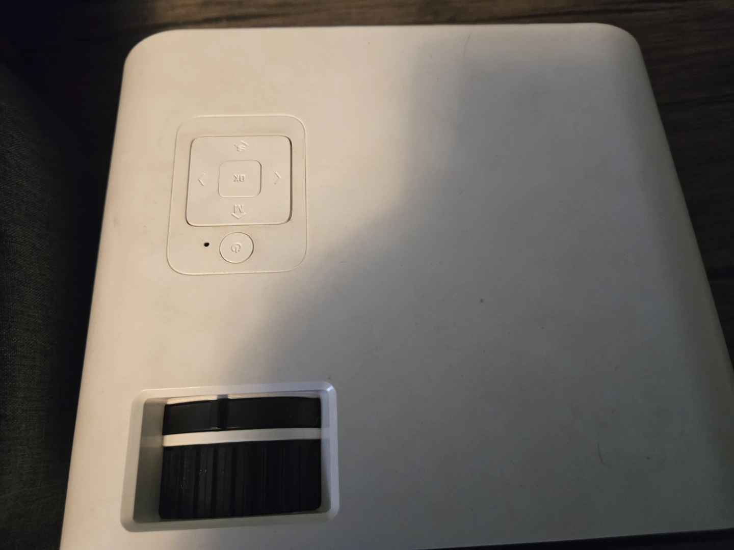 WIMIUS Projector with Case and Remote - photo 3