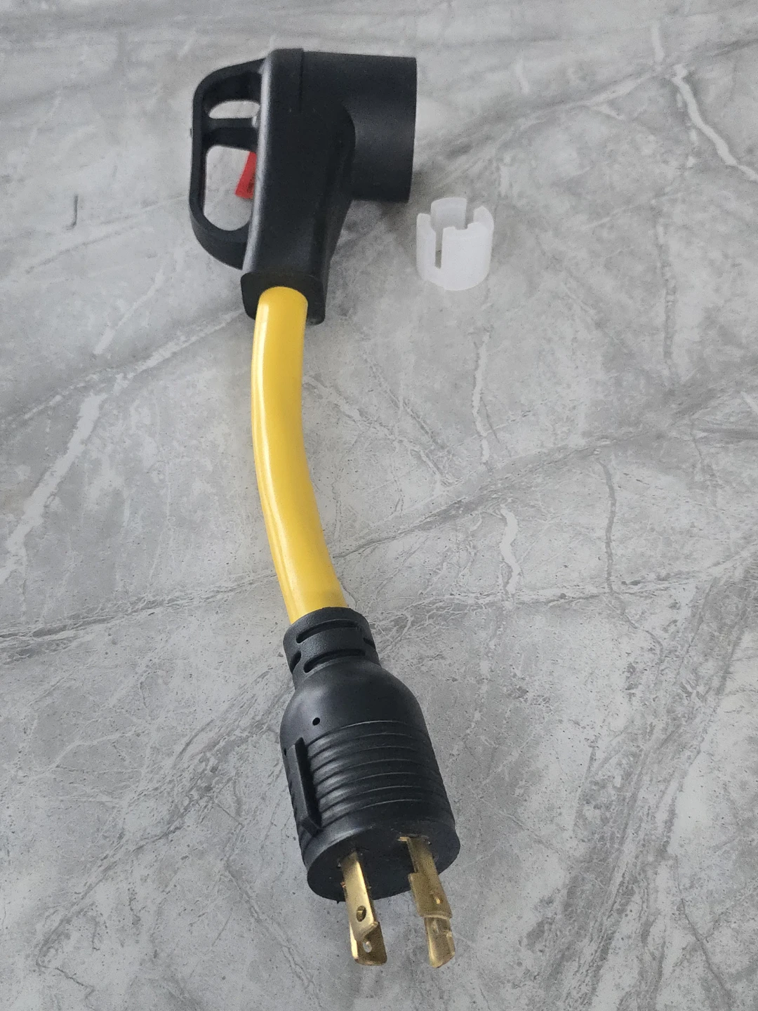 ONETAK NEMA L14-30P to 14-30R 120V/240V 30 - photo 5