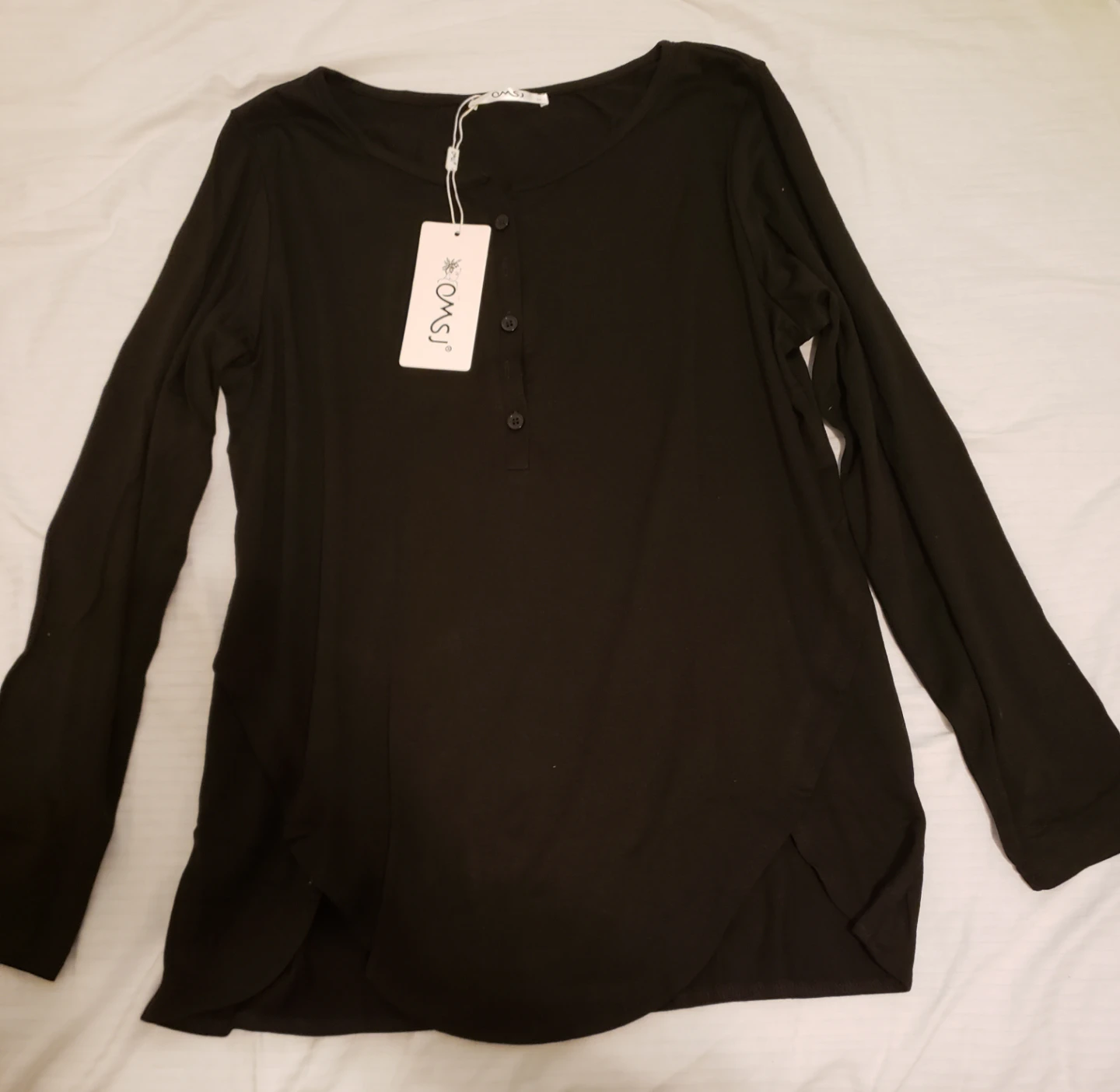 Brandnew lot women clothes.medium size - photo 2