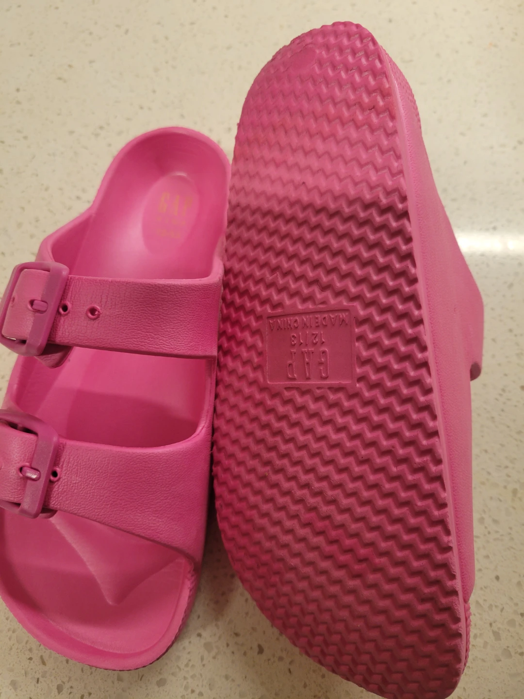 GAP Pink Slides Sandals Toddler Size 12-13 - photo 2