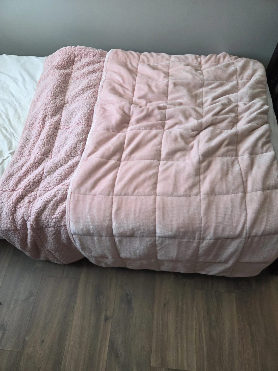 Pink Weighted Blanket