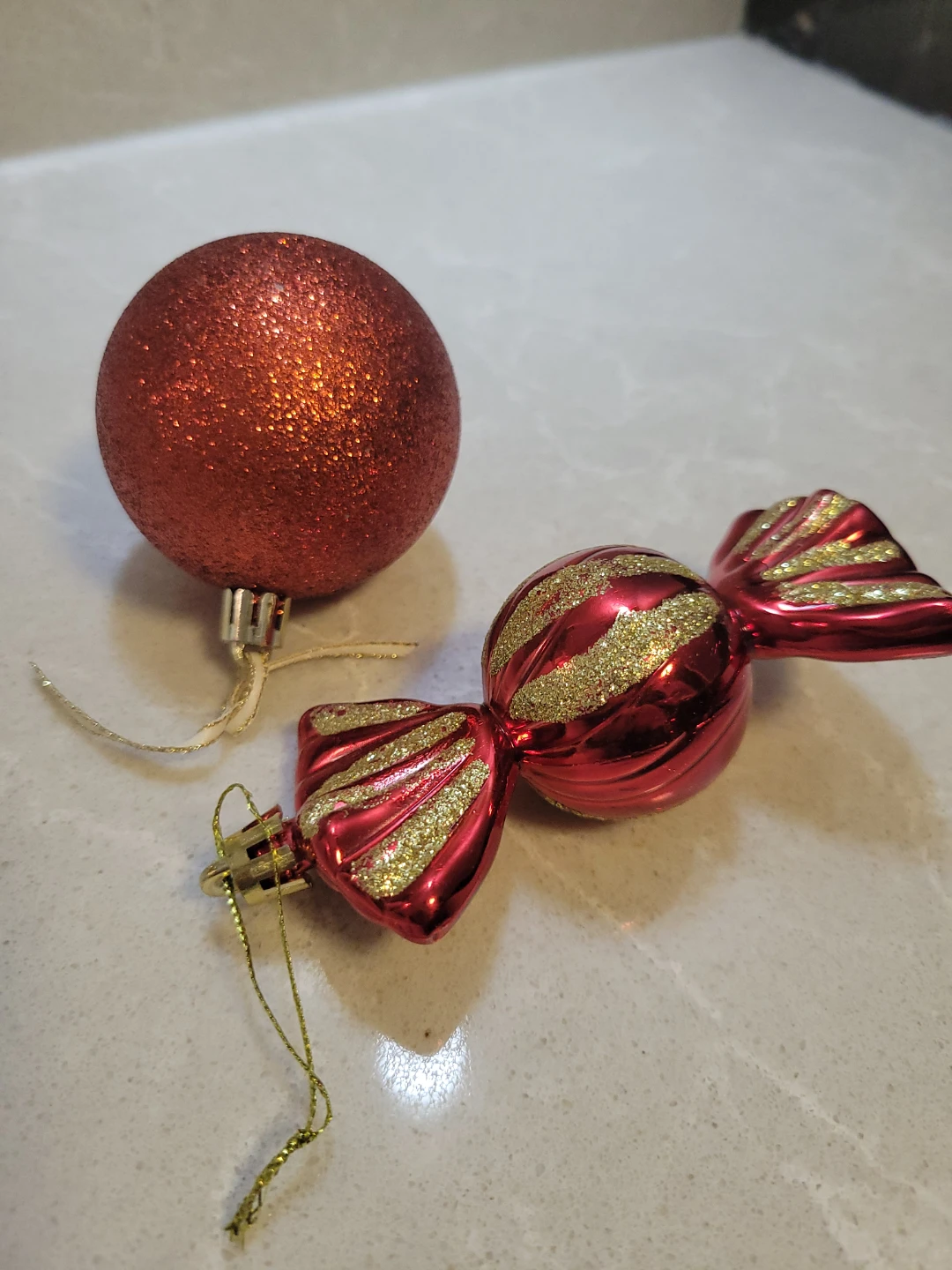 Set of 2 Red & Gold Candy and Ball Ornaments 🏆