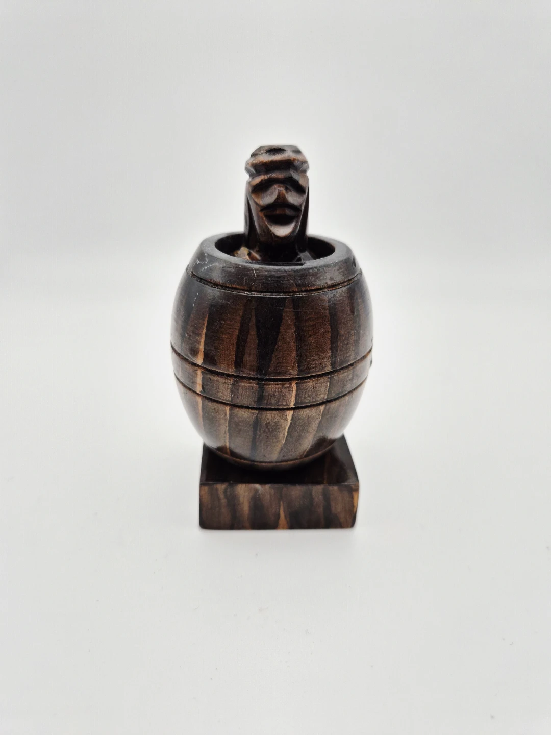 🤣 Wooden Barrel Shaped Container and Figurine - photo 5
