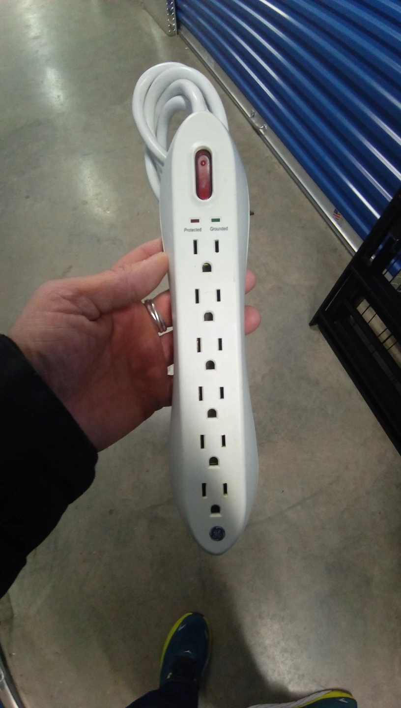 GE Surge Protector Power Strip 🥕