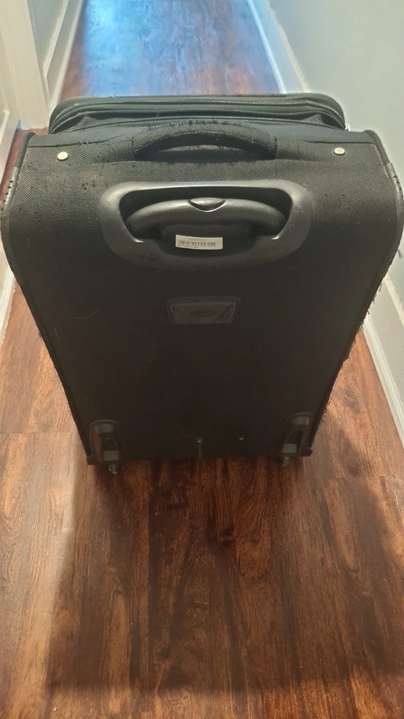 Olympia Luggage Rolling Carry-On Suitcase - photo 4