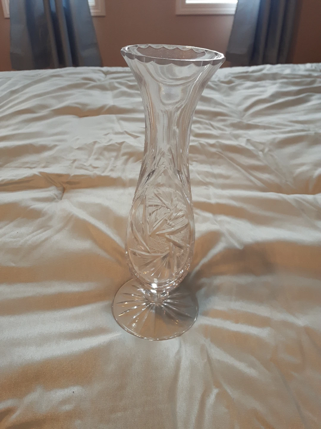 Clear Cut Glass Bud Vase (2pcs)