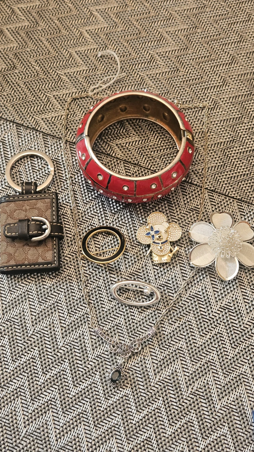 Assorted Vintage Jewelry Lot - photo 5