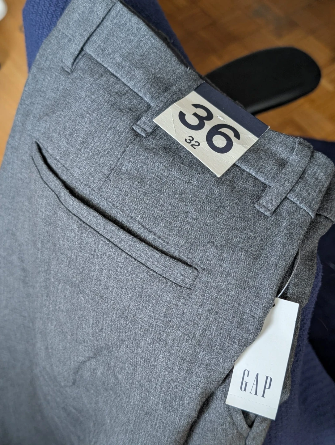 GAP Men's 365 Loose Char Normal Waist Pants - Grey, Size 36/32 🥕 - photo 4