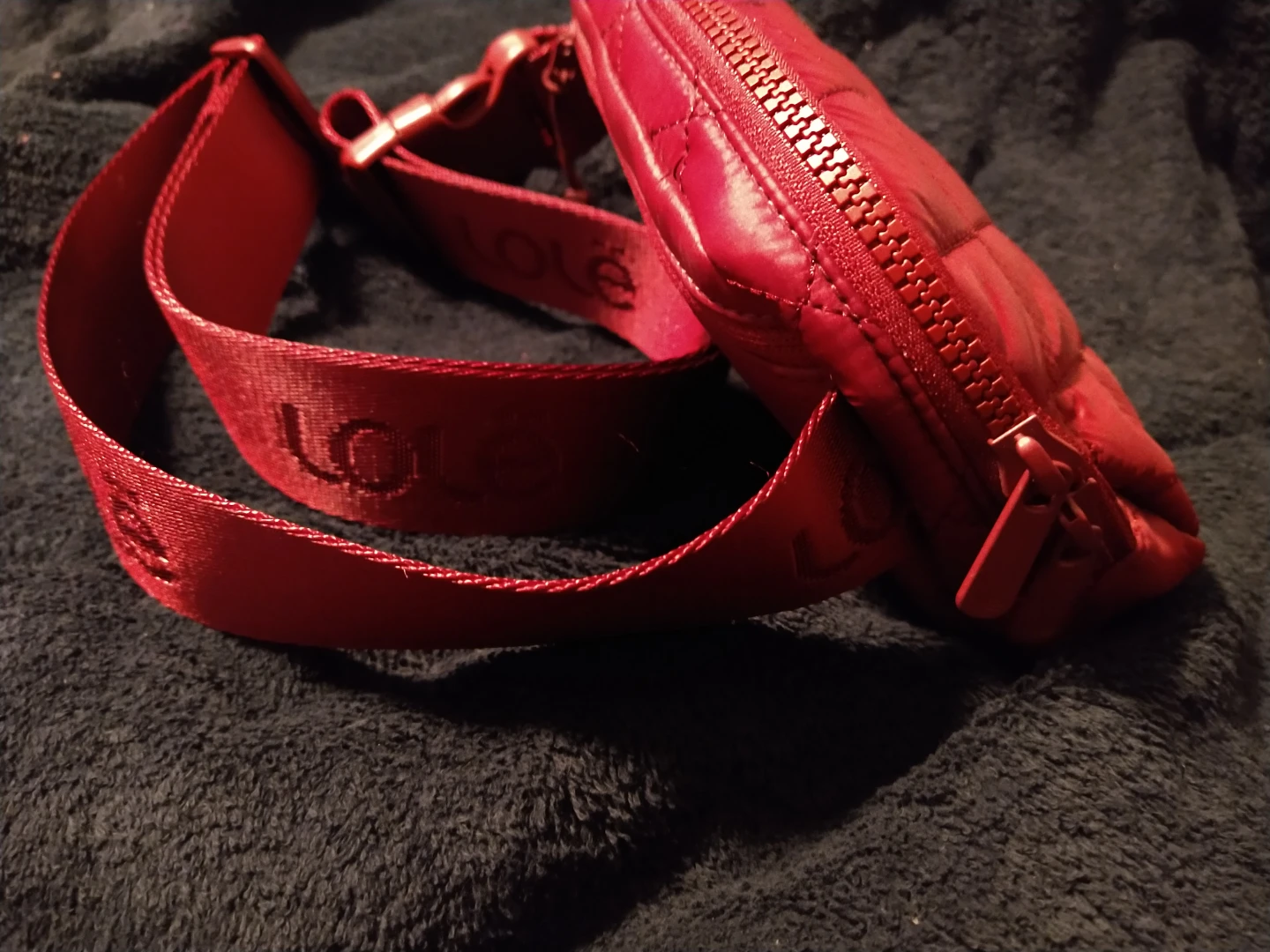 Lole Burgundy Quilted Belt/ Crossbody Bag - photo 5