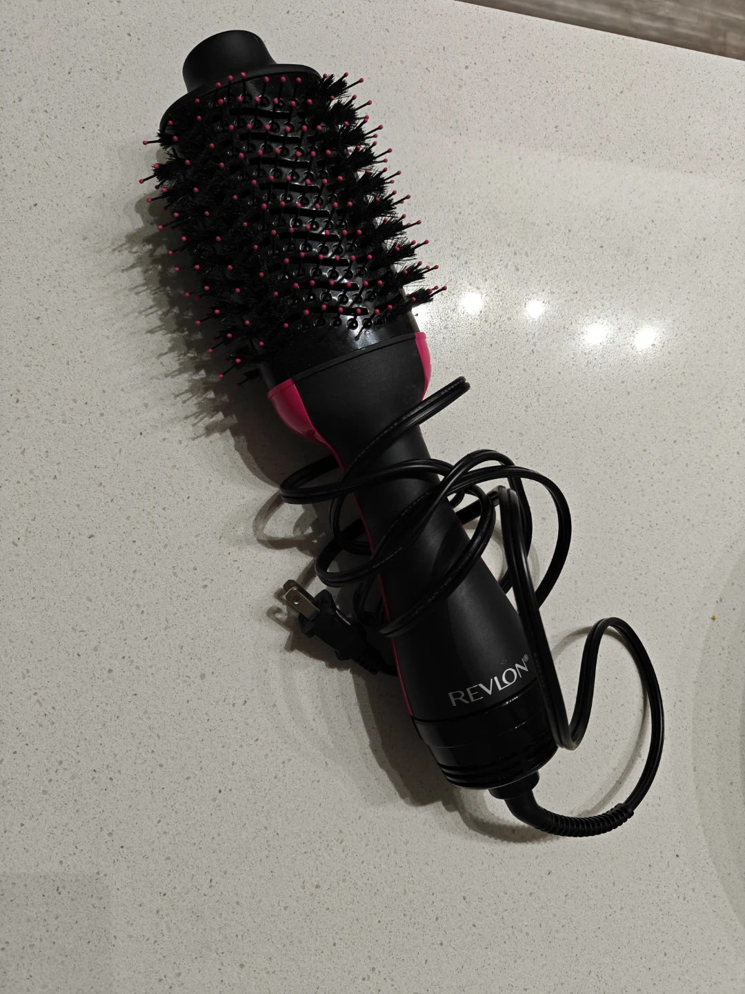 Revlon One-Step Volumizer Hair Dryer & Styler - photo 2