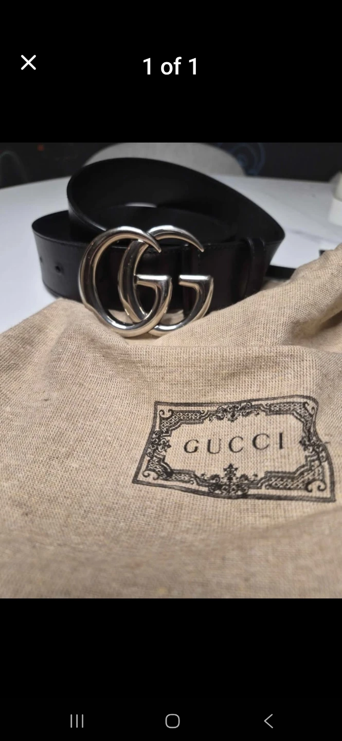 Gucci Black Leather Belt with GG Buckle