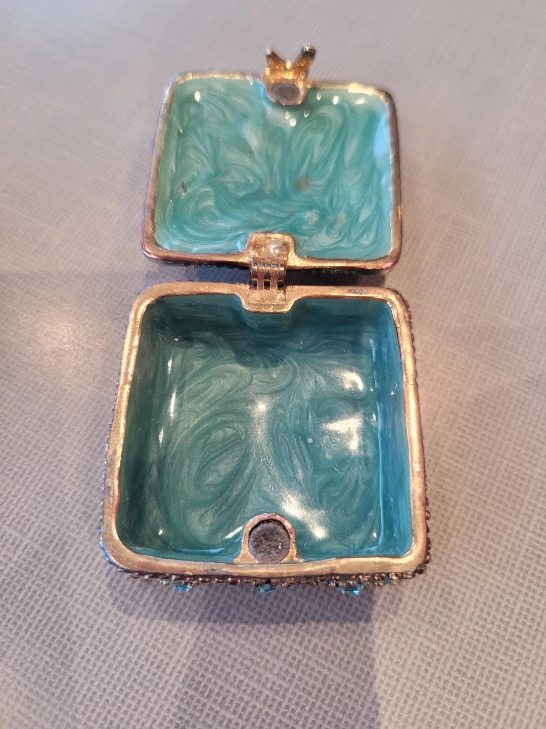 Decorative Trinket or pill box - photo 2