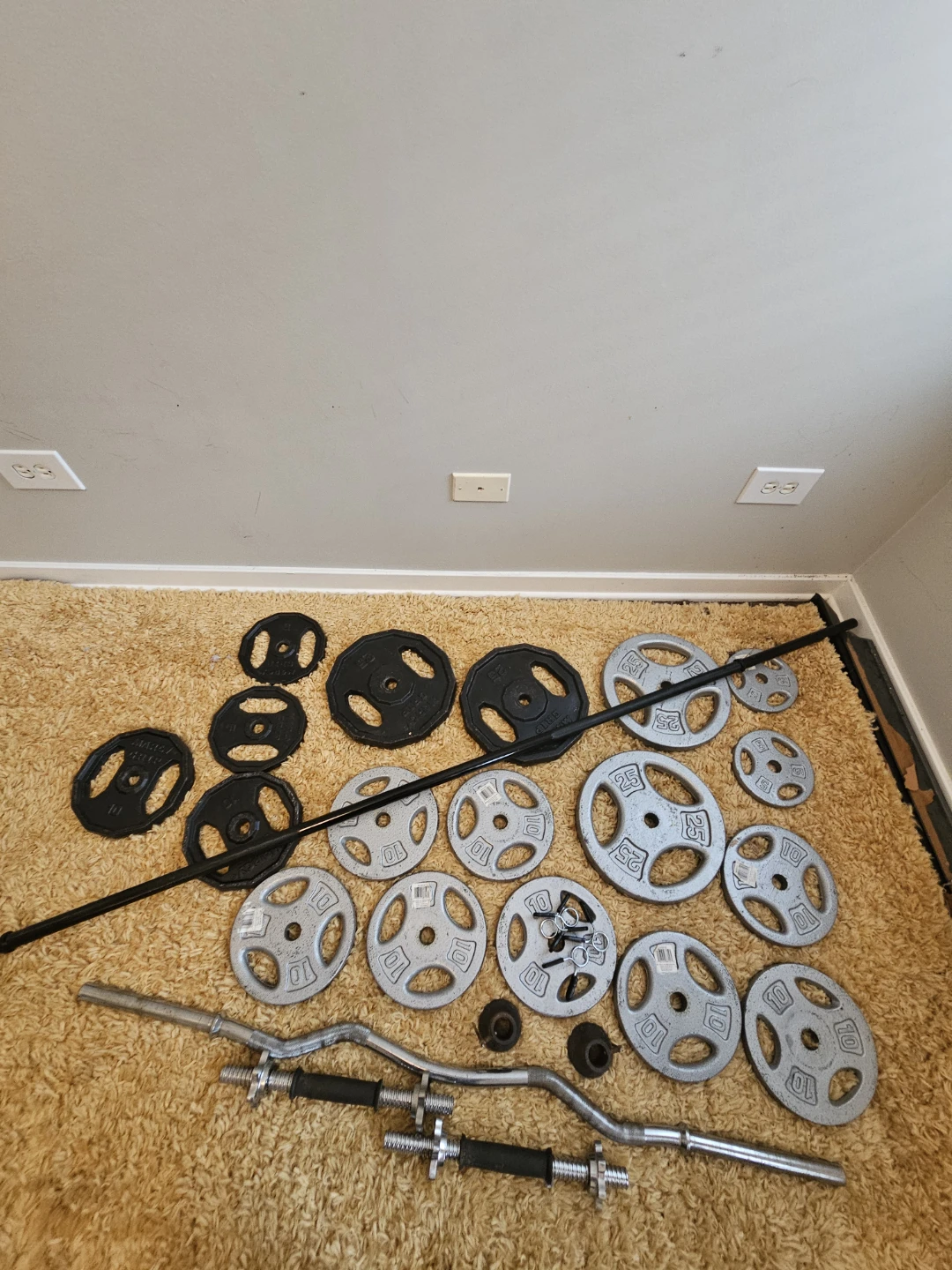 Marcy Weight Bench with Weight Plates and Bars - photo 4