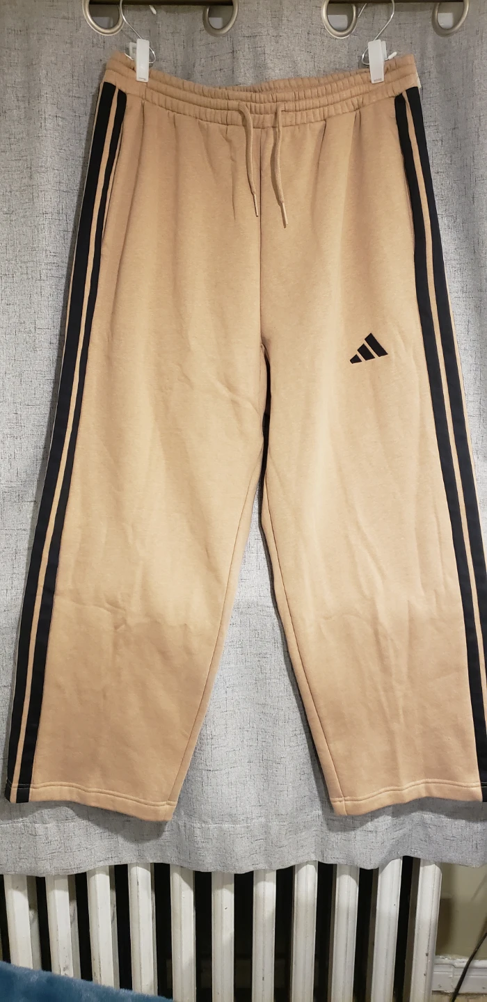 Adidas Sweatpants - Tan/Black Stripe