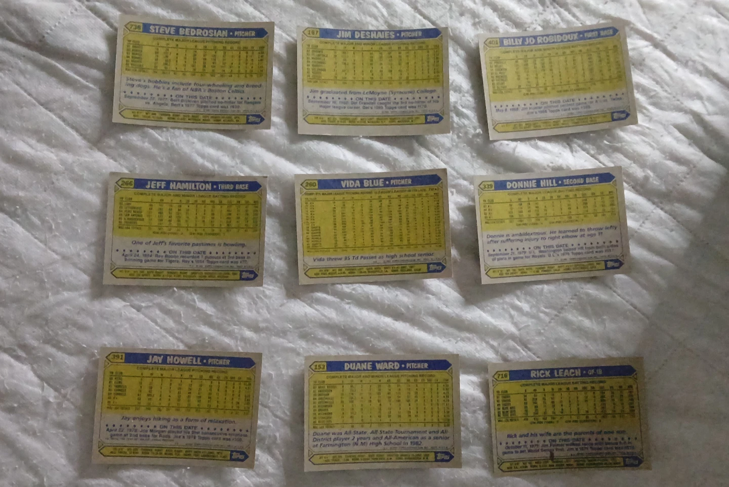 Collection of 9 Topps Baseball Cards - photo 2