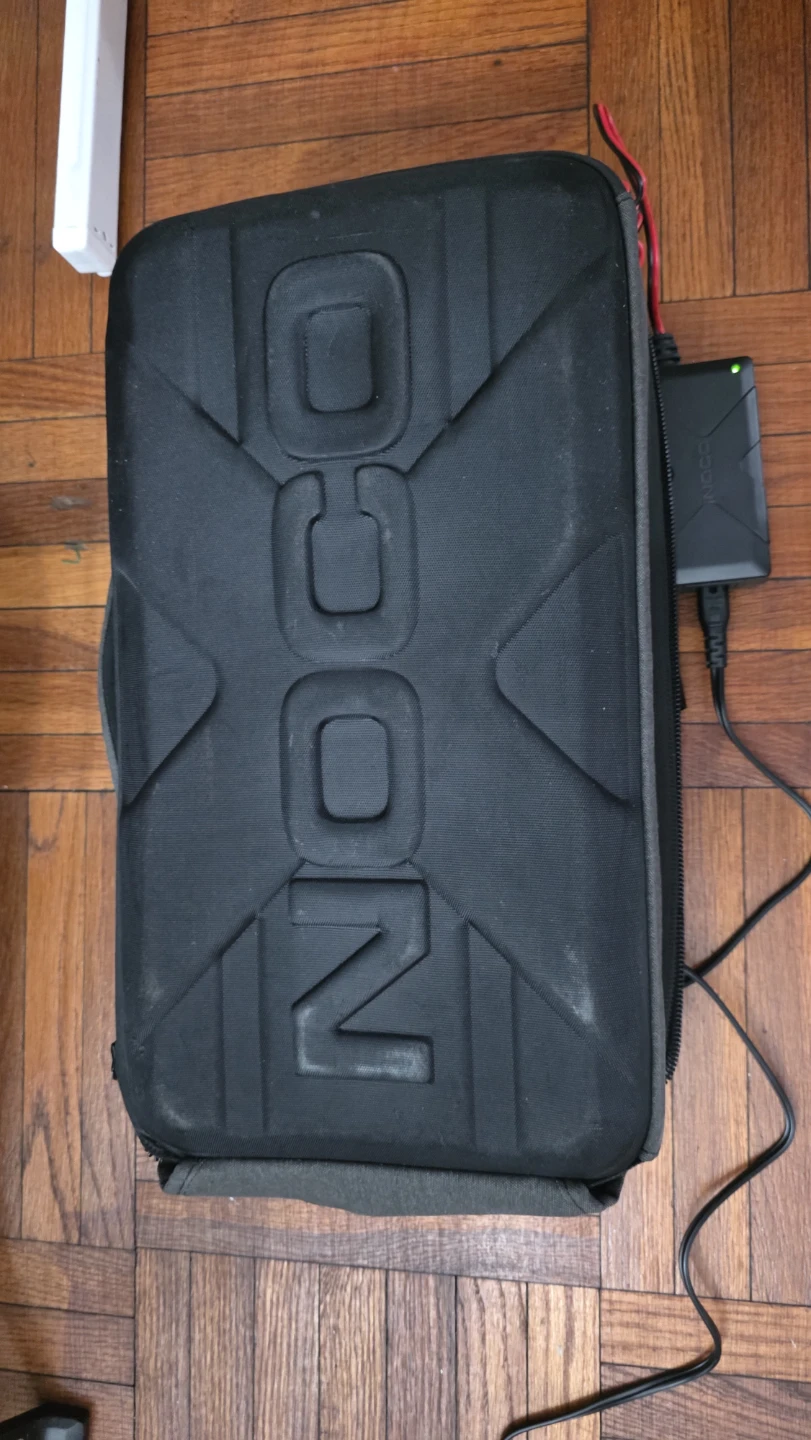 Heavy Duty NOCO GB250+ Boost Max 12V Jump Starter - photo 5