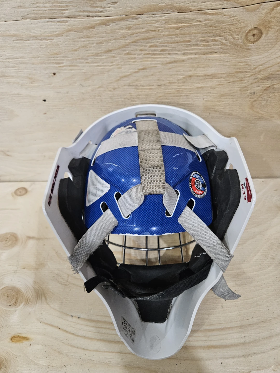 CCM 7000 SR youth Hockey Goalie Mask - photo 4