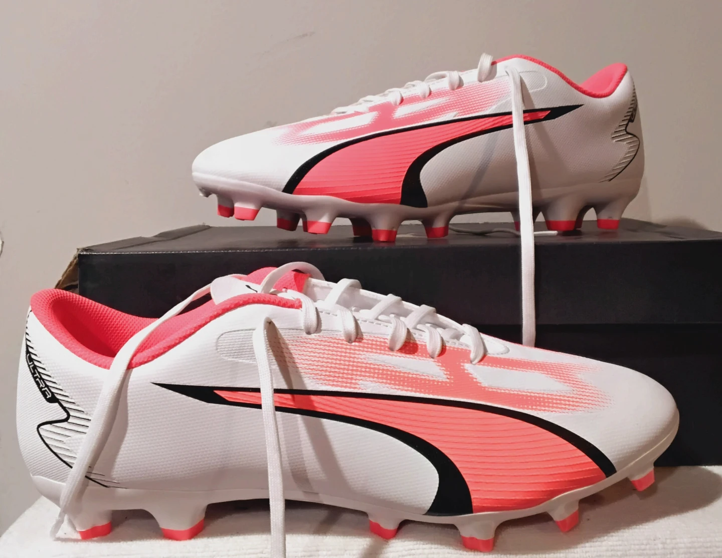 Puma Soccer Cleats White/Pink - photo 2