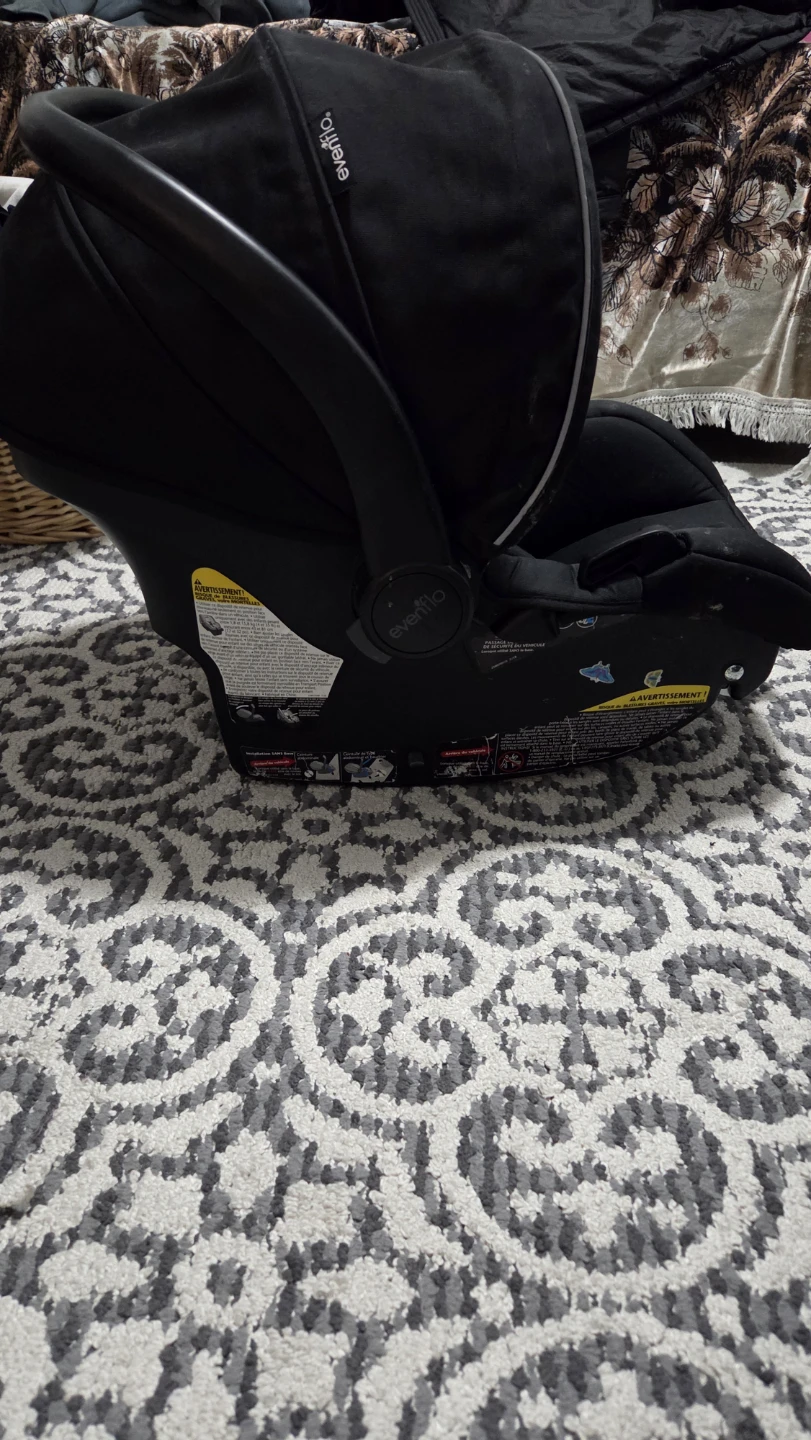 Evenflo Infant Car Seat - photo 3