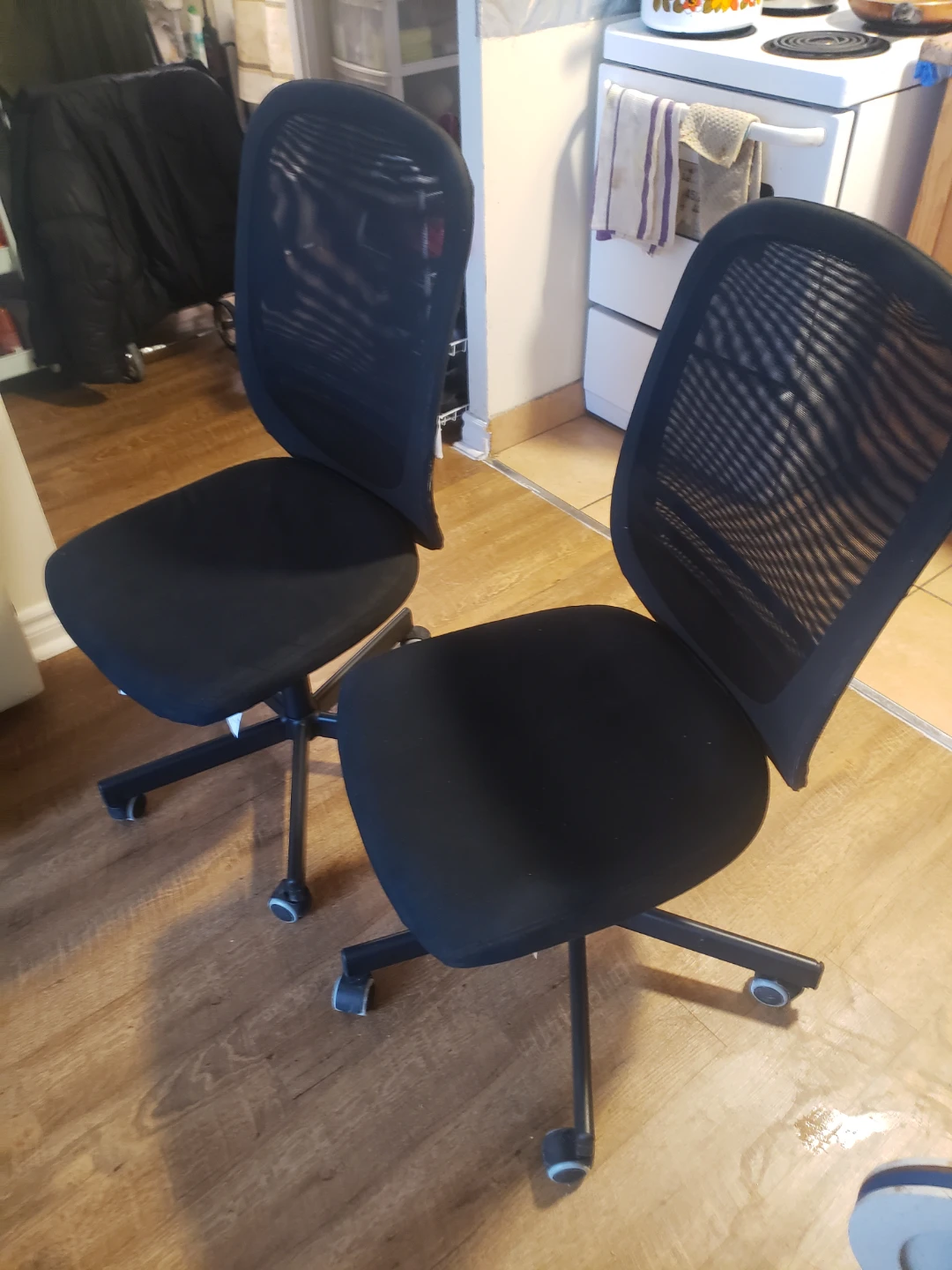 Black Mesh Office Chairs (Set of 2) - photo 2