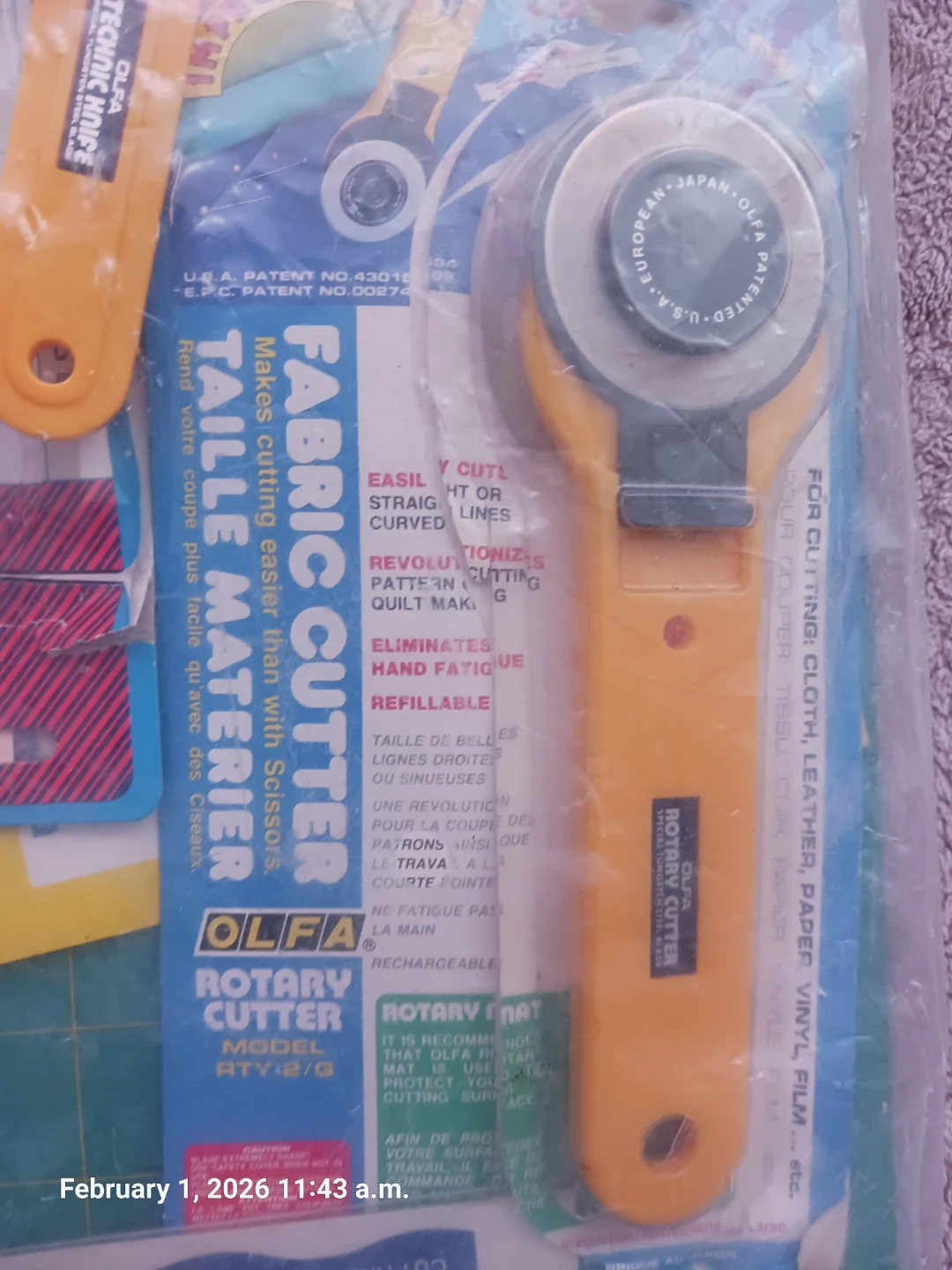 Lot of 3 Rotary Cutters: Olfa, Kaicut, and New Design - photo 3