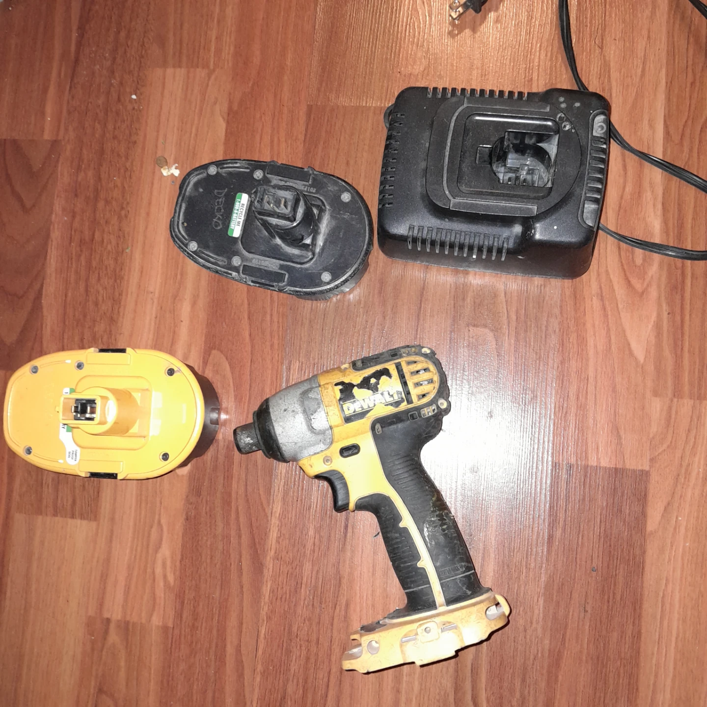 DeWalt Impact Driver Kit with Batteries and Charger