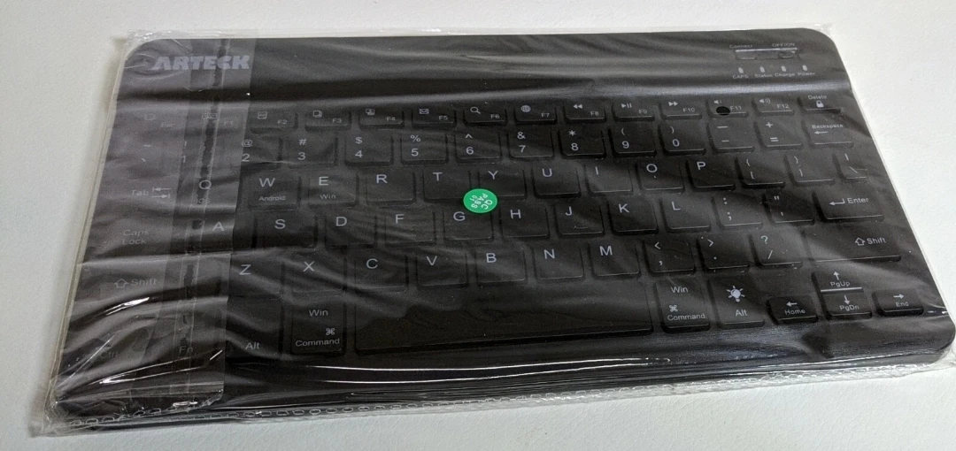ARTECK HB030B Universal Backlit Bluetooth Keyboard - photo 2