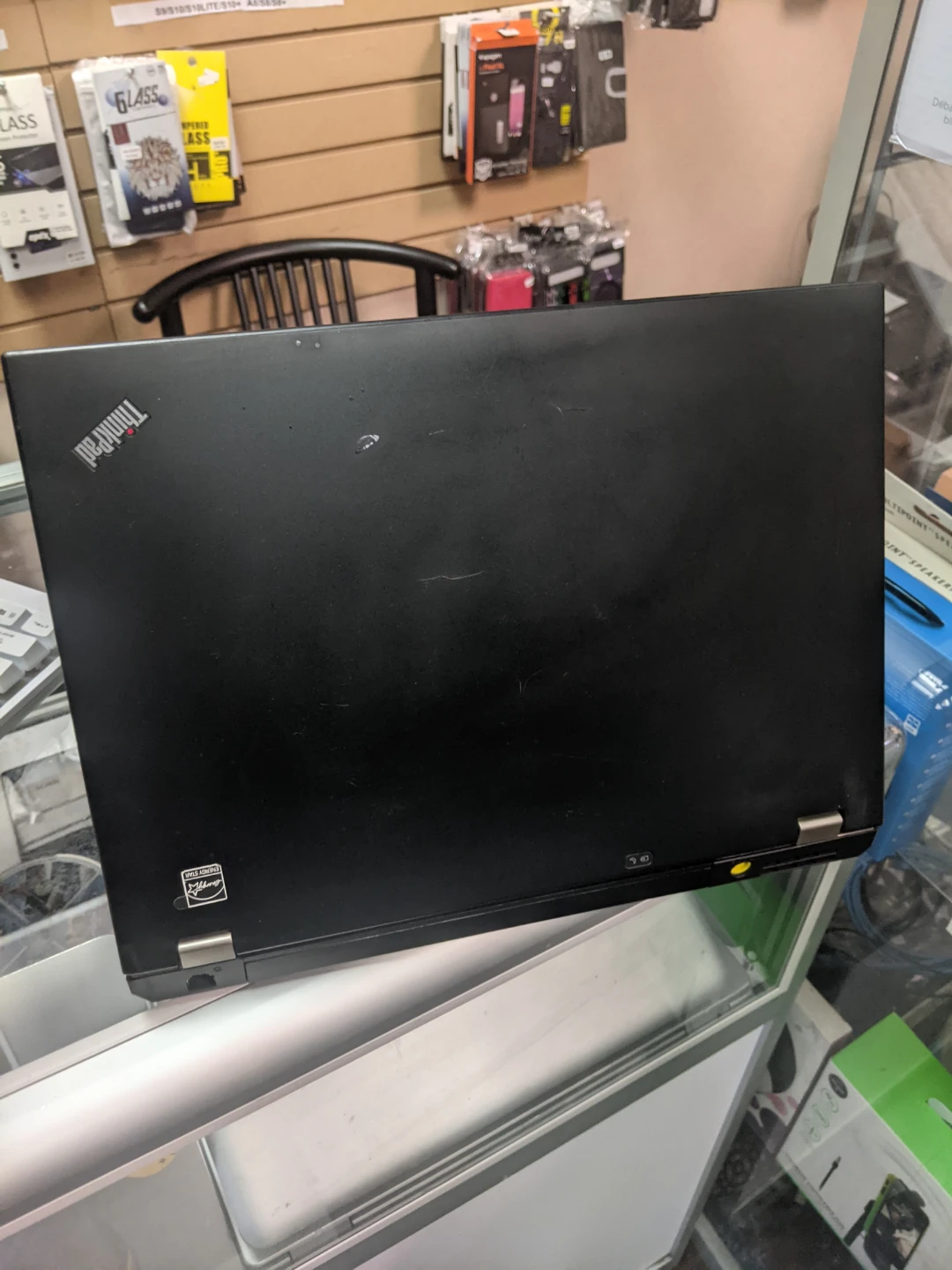 Lenovo ThinkPad T410 Laptop - photo 2