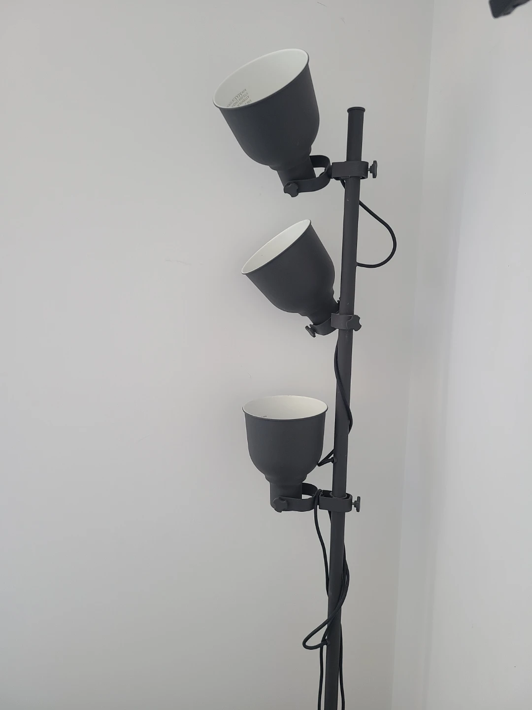 Adjustable 3-Light Floor Lamp