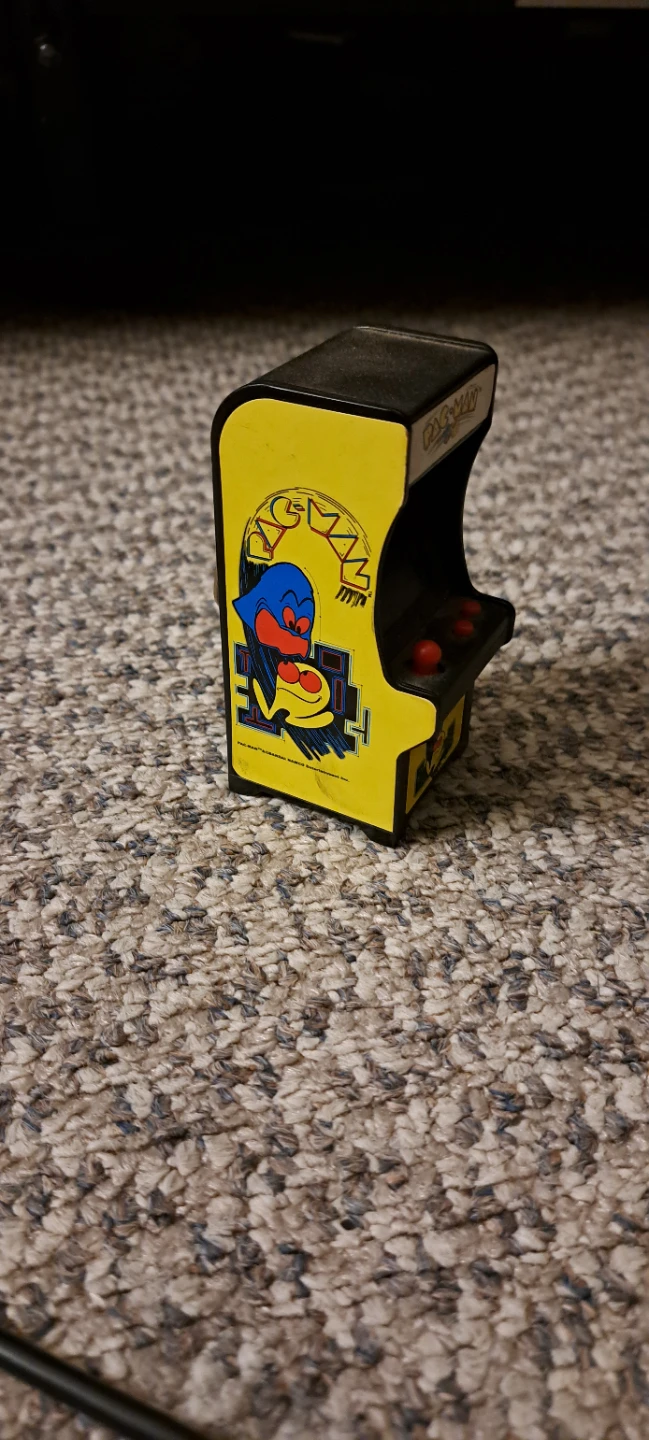 Mini Pac-Man Arcade Keychain🏆 - photo 2