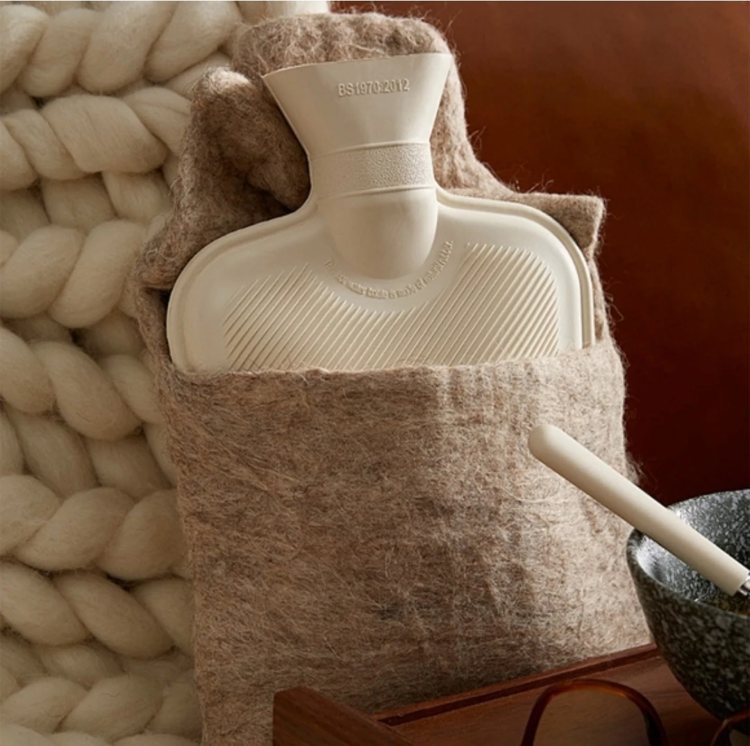 NEW/Never used beautiful hot water bag - photo 2