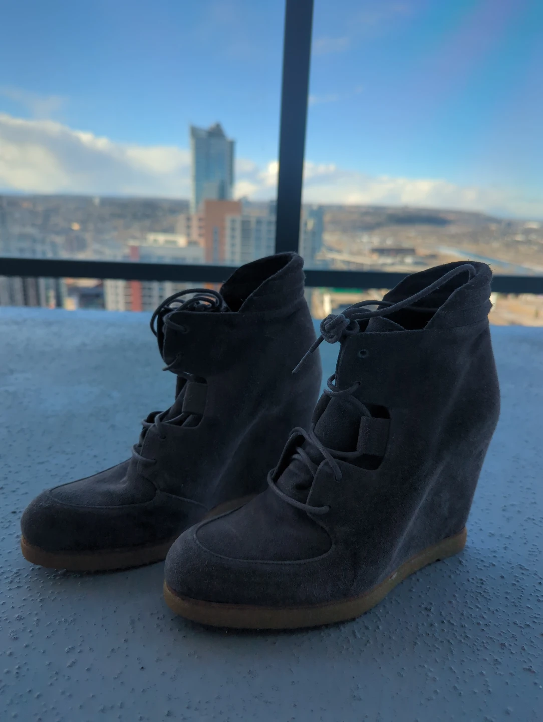 STUART WEITZMAN Dark Grey Suede Wedge Ankle Boots - photo 3