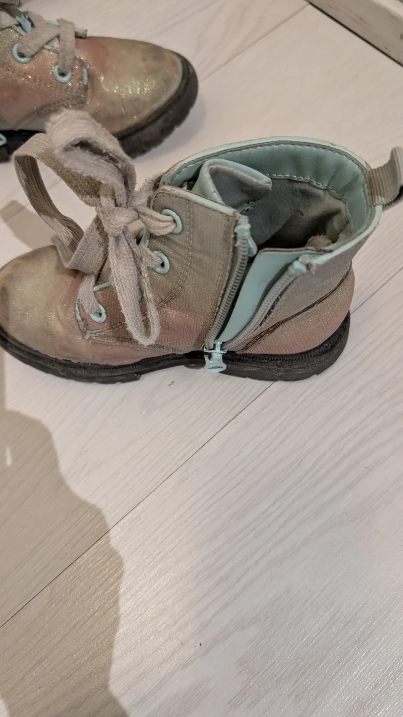 Cat & Jack Kids Glitter Boots Size 10